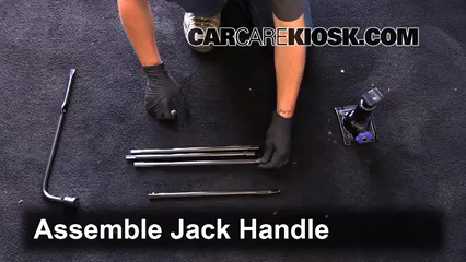 2011-2018 Ram 2500 Jack Up How To - 2015 Ram 2500 Laramie 6.7L 6 Cyl